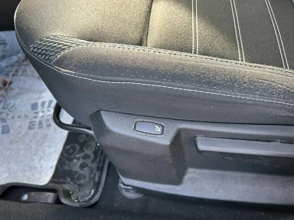 Dacia Duster Prestige TCe 130 Navi Kamera SHZ Keyless 06/2022-photo-11