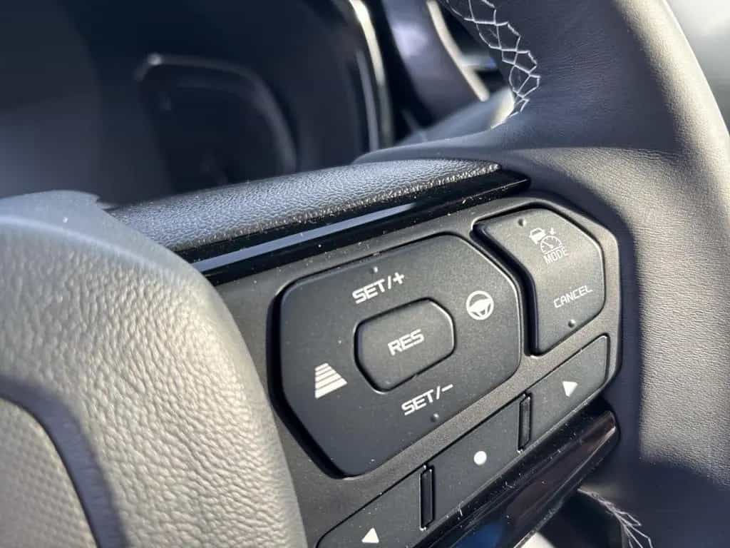 Isuzu D-Max 1.9 D DOUBLE CAB V-CROSS 4WD AT MY25 null-photo-12