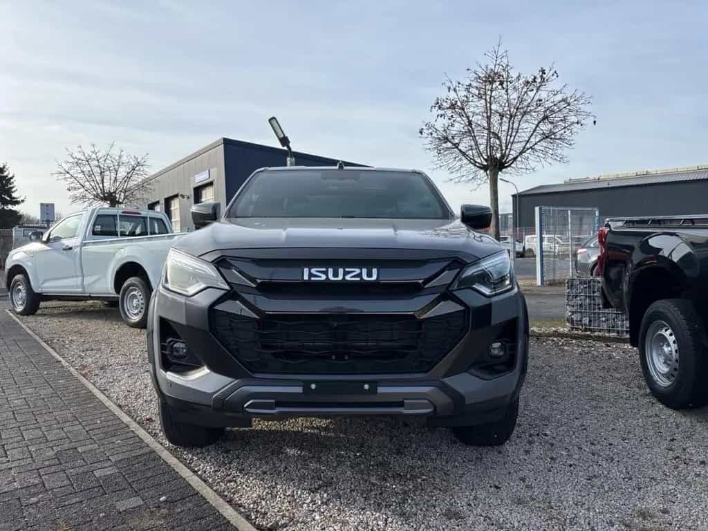 Isuzu D-Max 1.9 D DOUBLE CAB V-CROSS 4WD AT MY25 null-photo-3