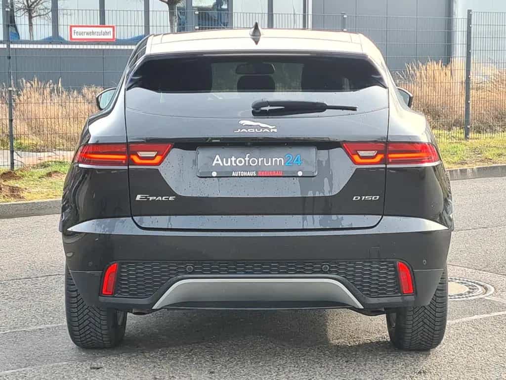 Jaguar E-Pace E-PACE Basis*Navi*RFK*PDC*SHZ* 12/2020-photo-3