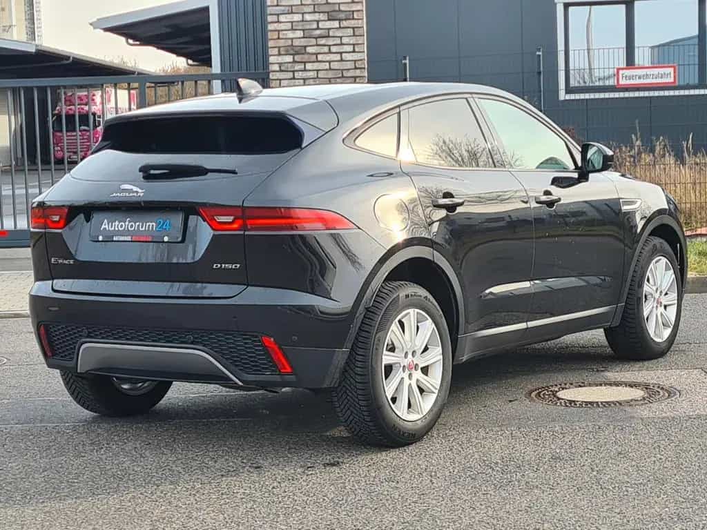 Jaguar E-Pace E-PACE Basis*Navi*RFK*PDC*SHZ* 12/2020-photo-4