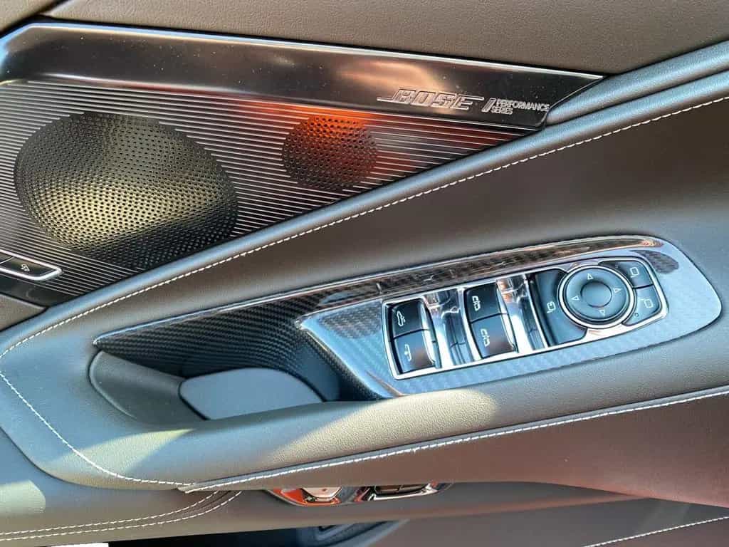 Corvette C8 Cabrio 2LT Z51 2026 Voll null-photo-19