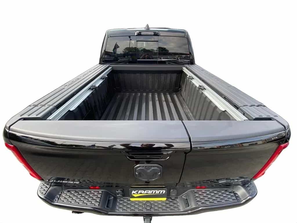 Dodge RAM 1500 Limited Night Tailgate*Head UP*Massage 11/2024-photo-11