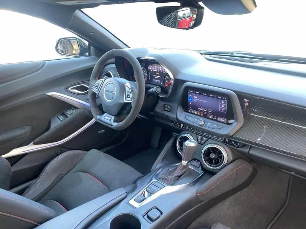 Chevrolet Camaro Coupe V8 ZL1 Sportp. Dig.Cockpit HUD LED 10/2024-photo-17