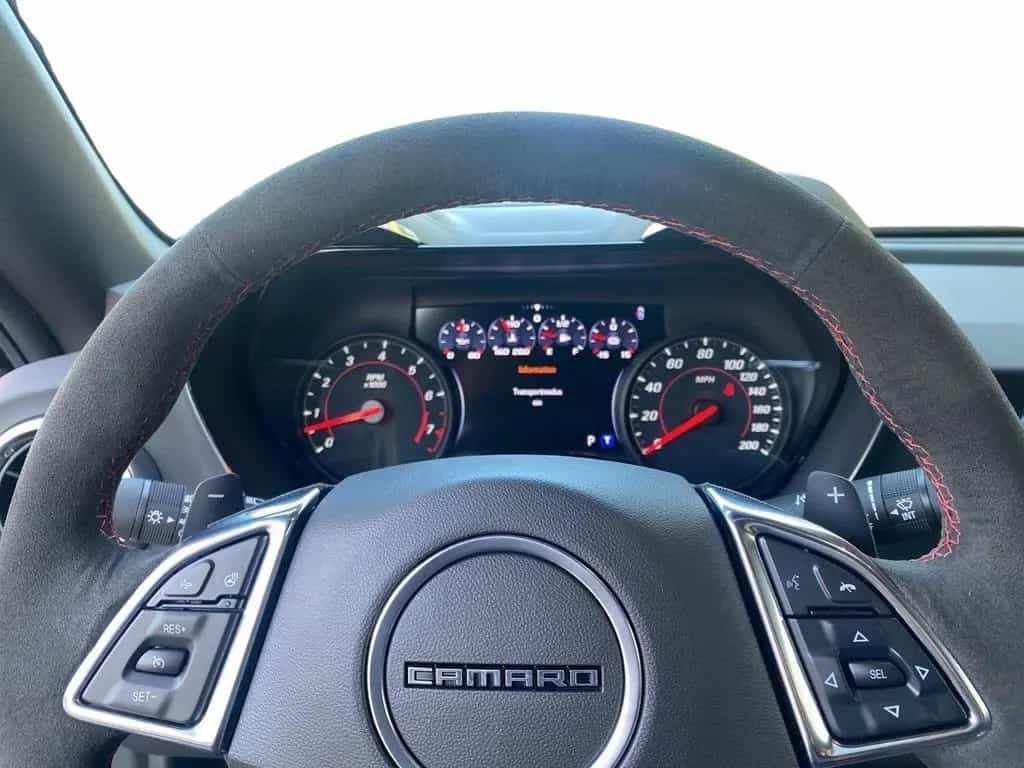 Chevrolet Camaro Coupe V8 ZL1 Sportp. Dig.Cockpit HUD LED 10/2024-photo-18