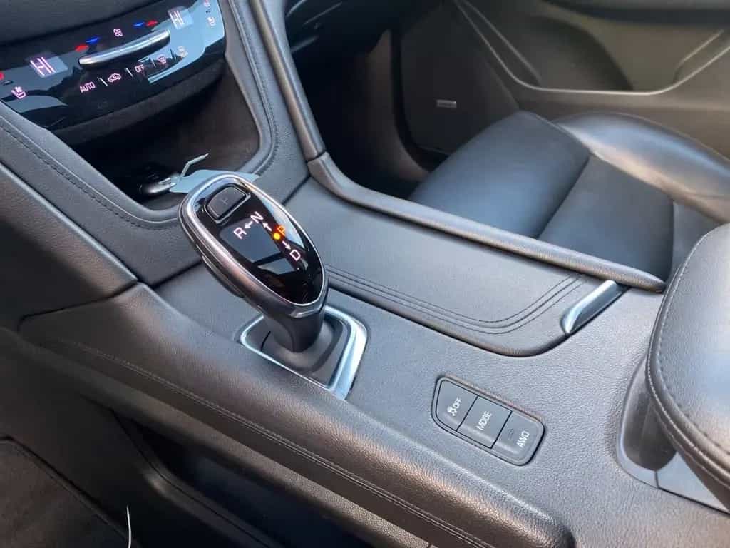 Cadillac XT5 3.6 V6 PREMIUM Dig.Cockpit HUD LED Xenon BT 06/2017-photo-16