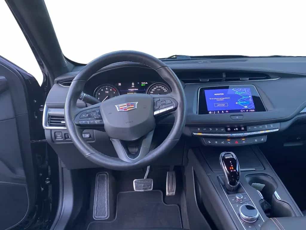 Cadillac XT4 2.0 T Sport AWD Dig.Cockpit HUD LED AHK V+H 06/2022-photo-15