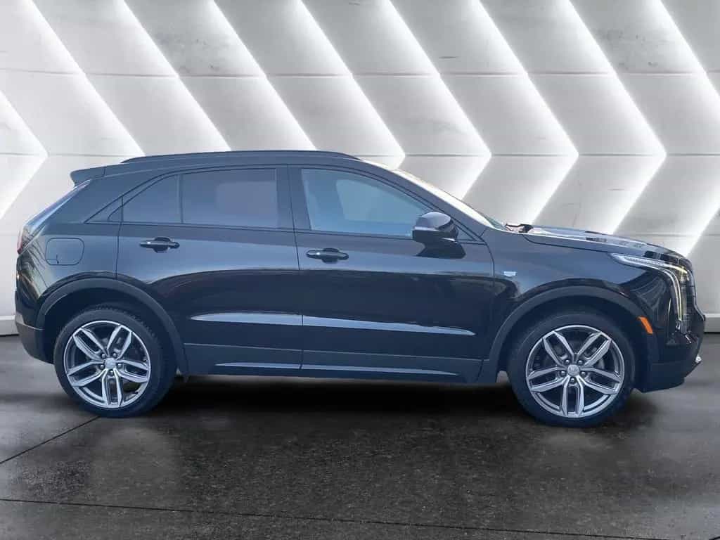 Cadillac XT4 2.0 T Sport AWD Dig.Cockpit HUD LED AHK V+H 06/2022-photo-4