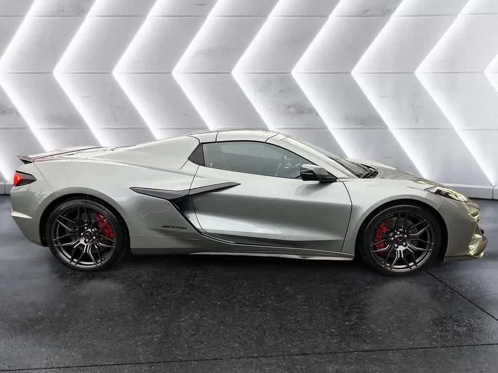 Corvette Z06 Cabrio 3LZ 5.5 V8 2024 03/2025-photo-4