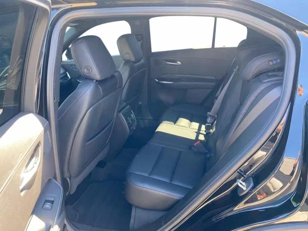 Cadillac XT4 2.0 T Sport AWD AHK+360 Kamera+Navi 07/2023-photo-12