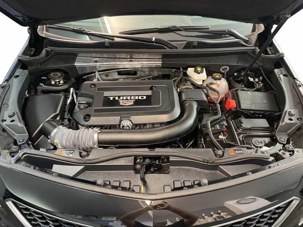 Cadillac XT4 2.0 T Sport AWD AHK+360 Kamera+Navi 07/2023-photo-7