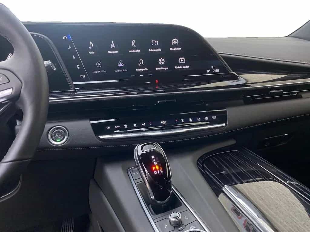 Cadillac Escalade Sport 6.2 V8 AWD Luftfahrw.*EU-Navi 06/2023-photo-16