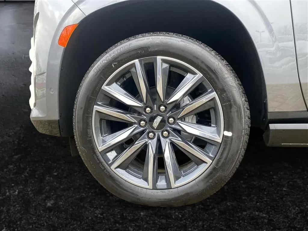 Cadillac Escalade Sport 6.2 V8 AWD Luftfahrw.*EU-Navi 06/2023-photo-4