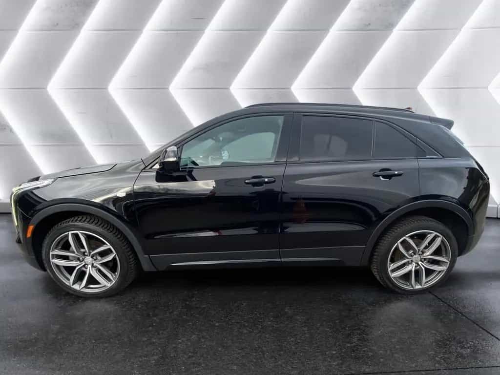 Cadillac XT4 2.0 T Sport AWD AHK+360 Kamera+Navi 07/2023-photo-8