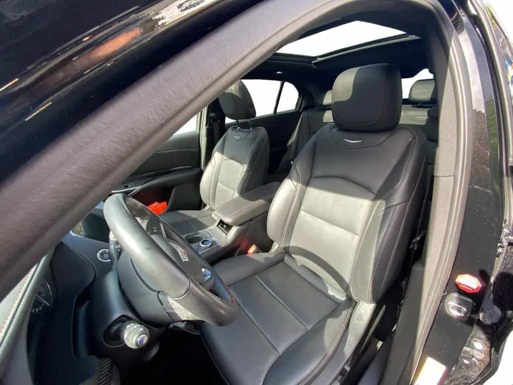 Cadillac XT4 2.0 T Sport AWD AHK*RFK*Schiebedach*HUD*LED 12/2022-photo-18