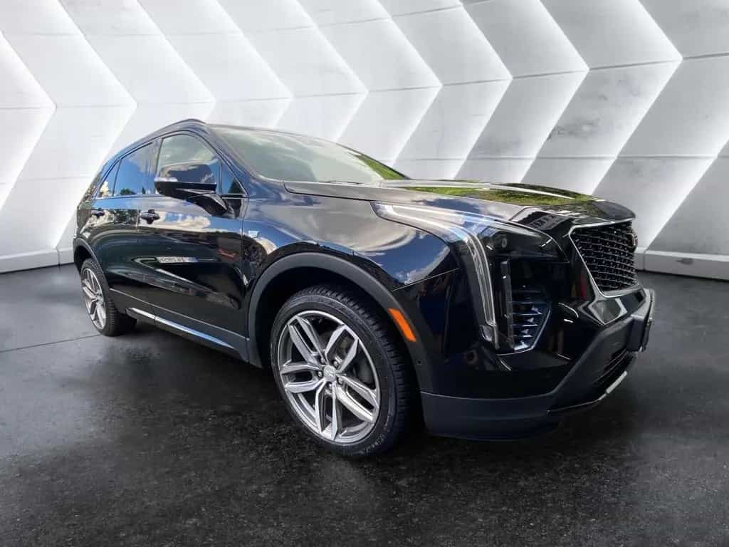 Cadillac XT4 2.0 T Sport AWD AHK*RFK*Schiebedach*HUD*LED 12/2022-photo-3