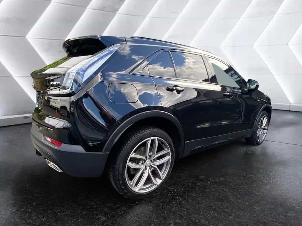 Cadillac XT4 2.0 T Sport AWD AHK*RFK*Schiebedach*HUD*LED 12/2022-photo-5