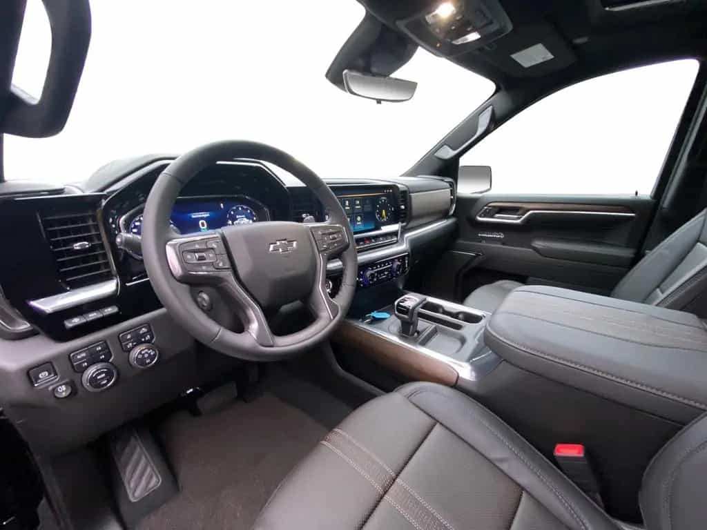 Chevrolet Silverado 1500 4WD High Country 3.0 TD MY25 null-photo-12