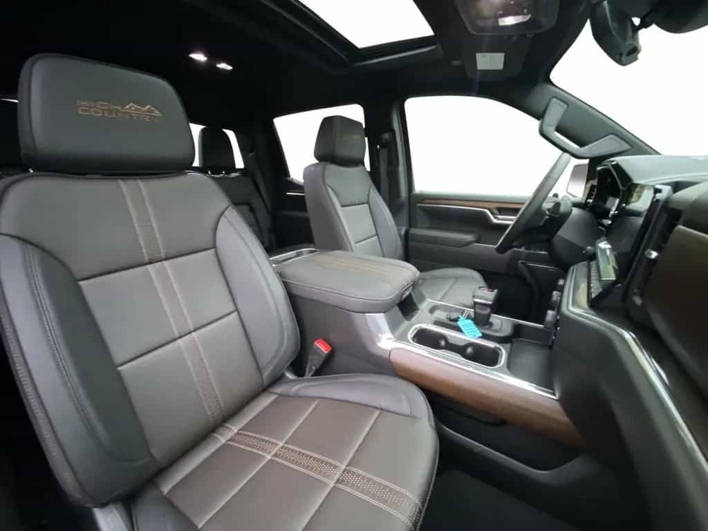Chevrolet Silverado 1500 4WD High Country 3.0 TD MY25 null-photo-17