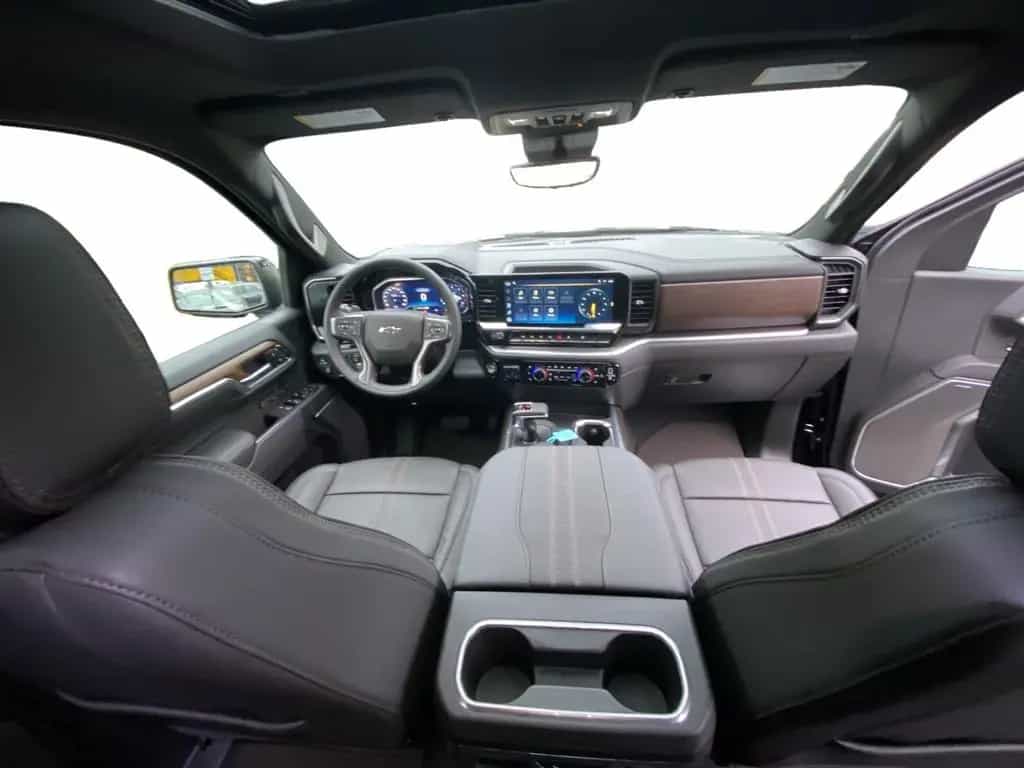 Chevrolet Silverado 1500 4WD High Country 3.0 TD MY25 null-photo-19