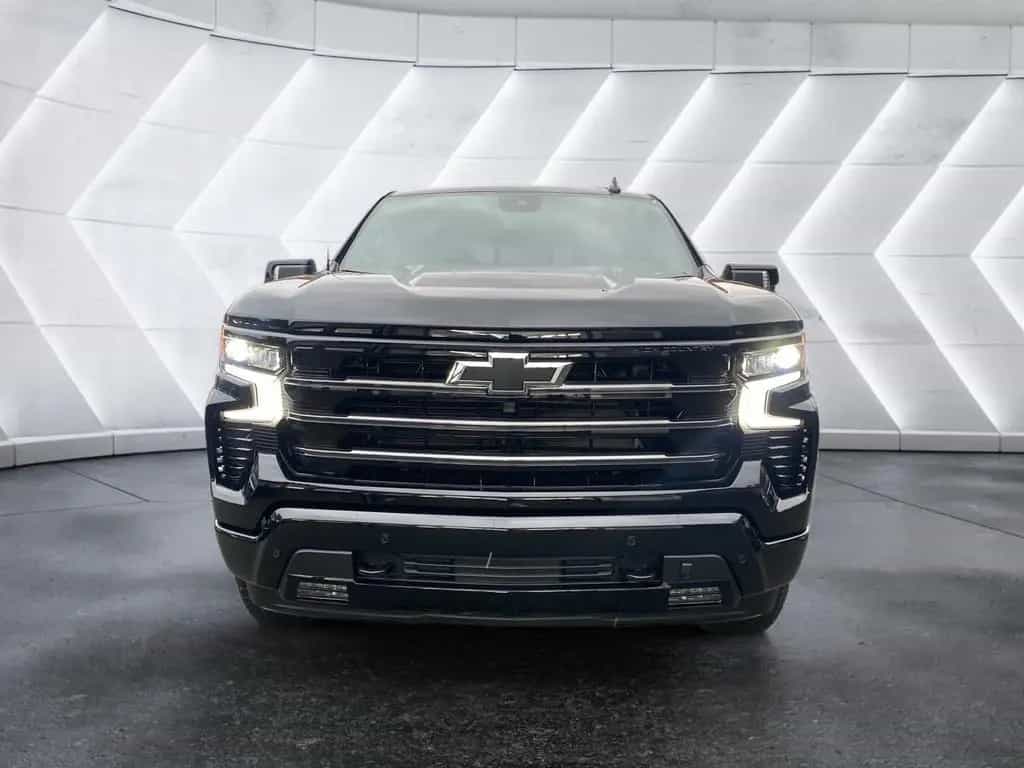 Chevrolet Silverado 1500 4WD High Country 3.0 TD MY25 null-photo-2