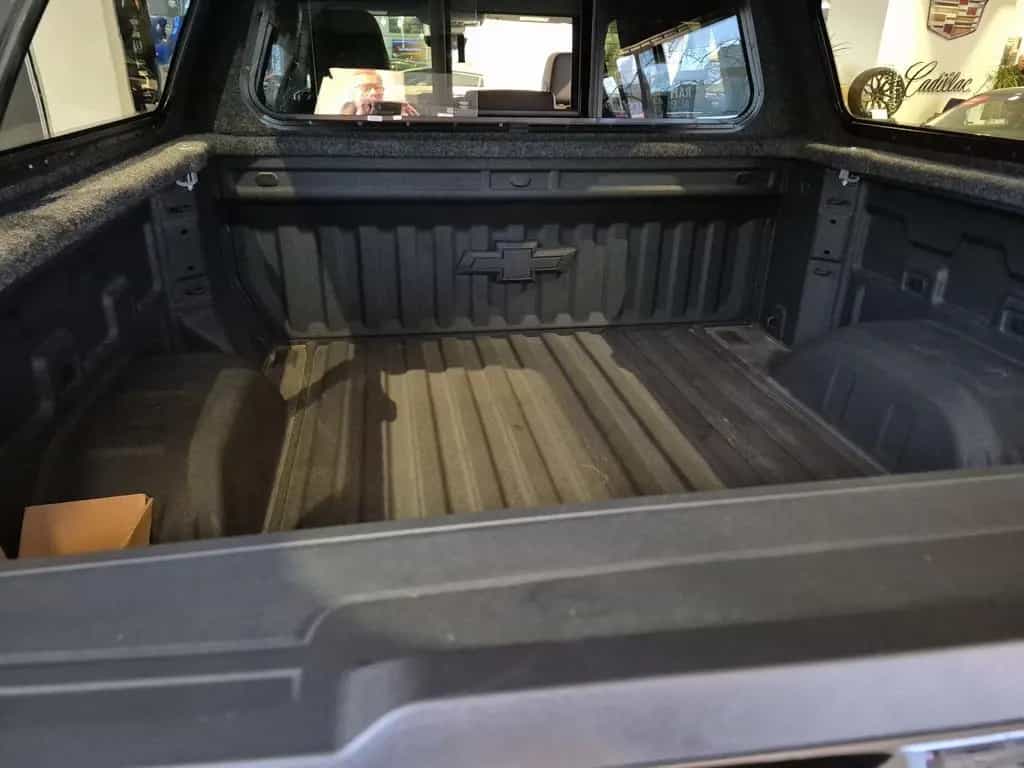 Chevrolet Silverado 1500 4WD High Country 3.0 TD MY25 null-photo-25