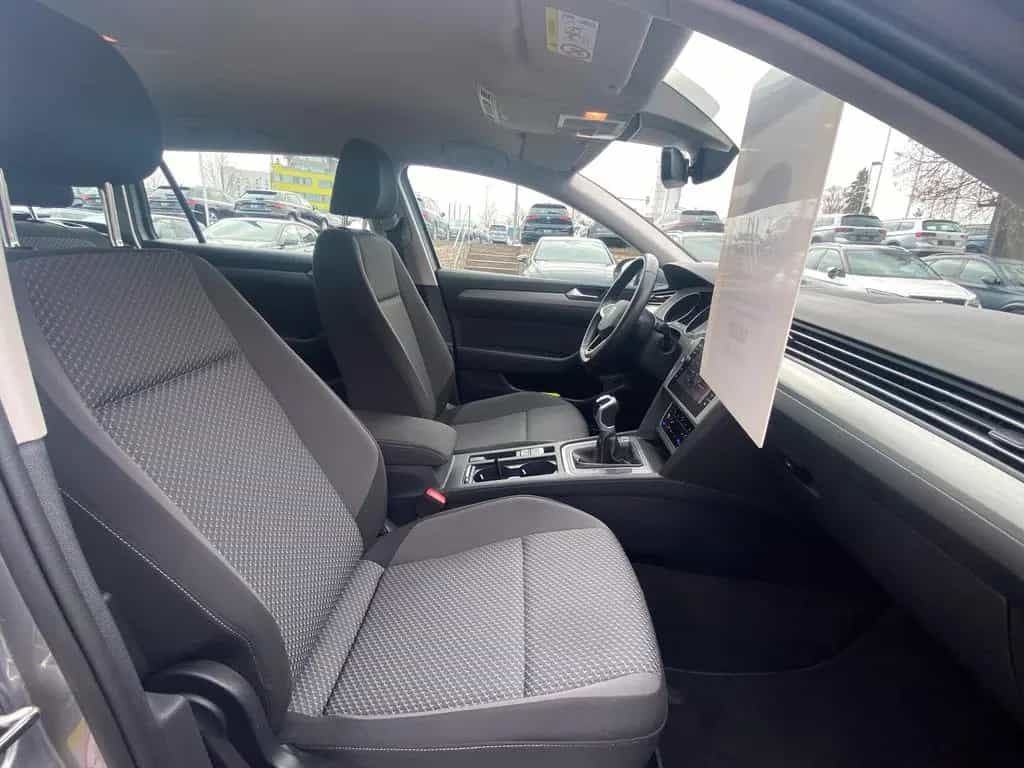 Volkswagen Passat Variant 1.5 TSI ACC PDC KAM NAVI LED SHZ 07/2022-photo-11