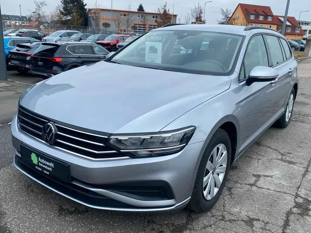 Volkswagen Passat Variant 1.5 TSI ACC PDC KAM NAVI LED SHZ 07/2022-photo-2