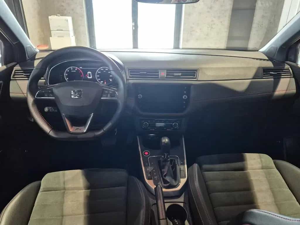 Seat Arona FR Black Edition 1.0 TSI 110 PS 7-Gang-DSG 06/2021-photo-6