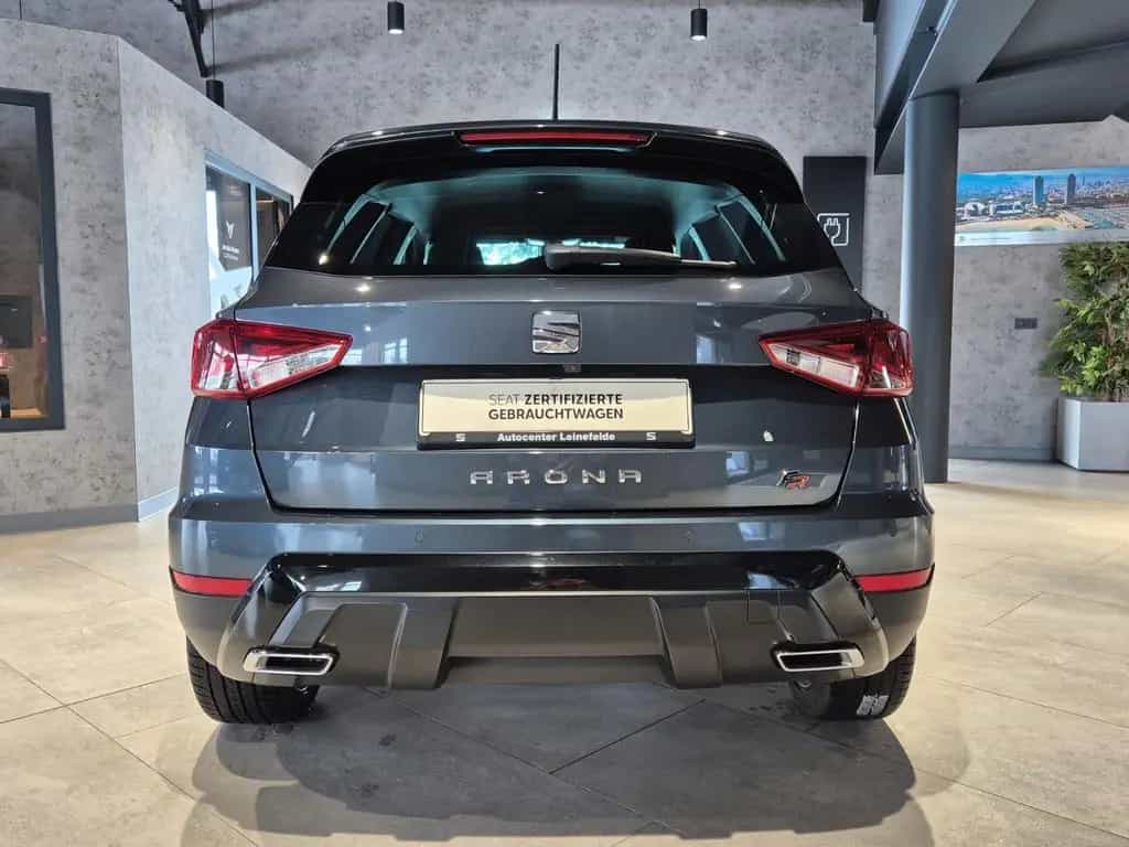 Seat Arona FR Black Edition 1.0 TSI 110 PS 7-Gang-DSG 06/2021-photo-7