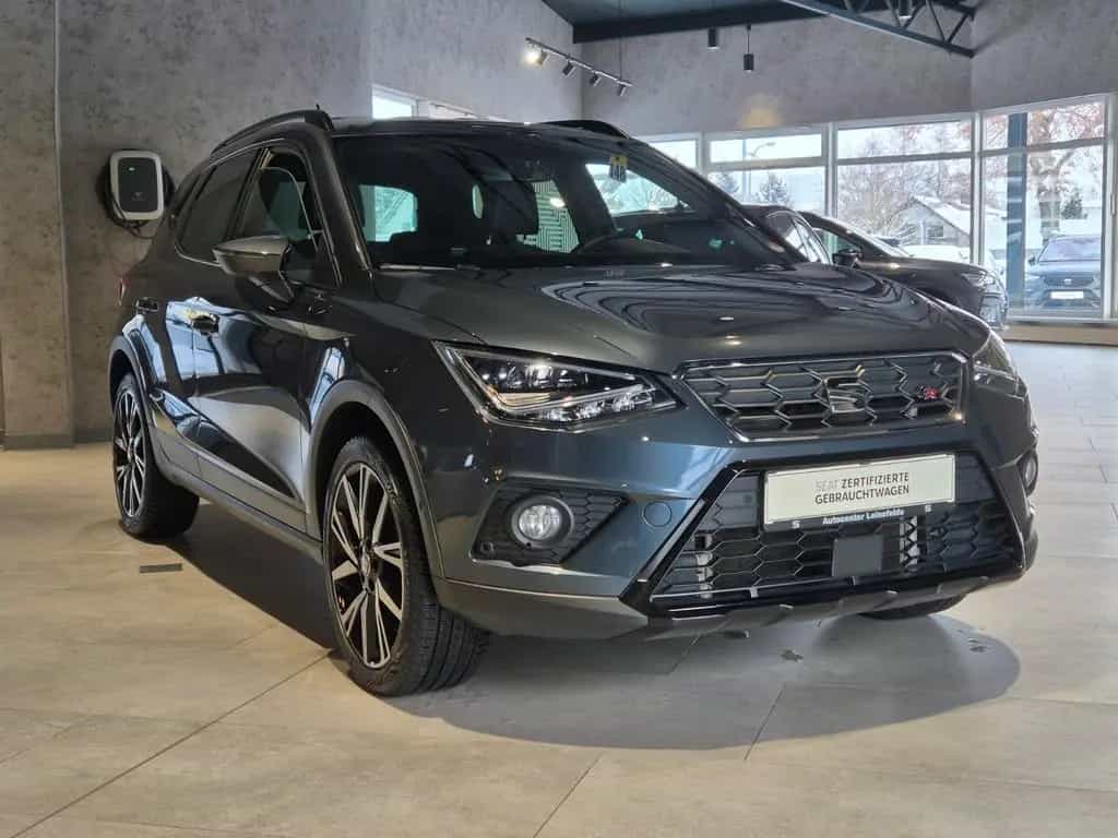 Seat Arona FR Black Edition 1.0 TSI 110 PS 7-Gang-DSG 06/2021-photo-9
