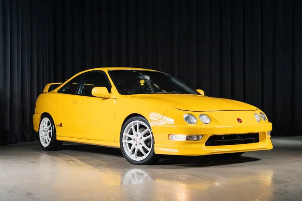 Honda Integra ACURA TYPE R / LOW KM / PERFECT CONDITION 02/2001-photo-2