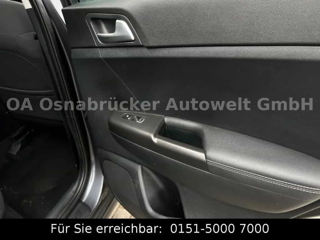 Kia Sportage Vision 4x4 2.0CRDi Automatik Kamera BT 07/2017-photo-20