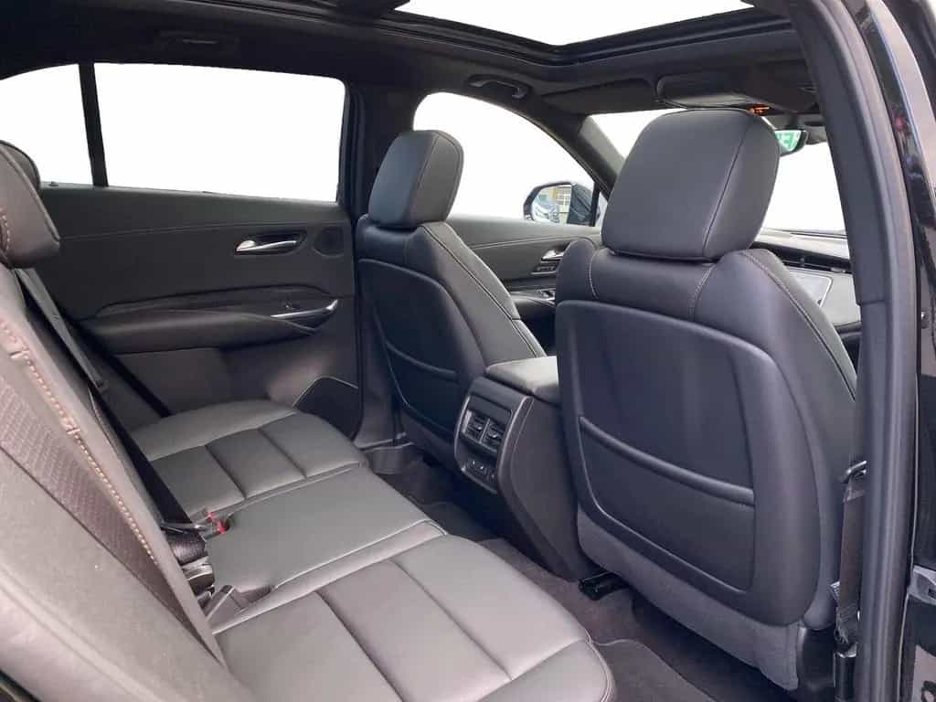 Cadillac XT4 2.0 T Sport AWD Dig.Cockpit HUD LED Shz. BT 08/2023-photo-13