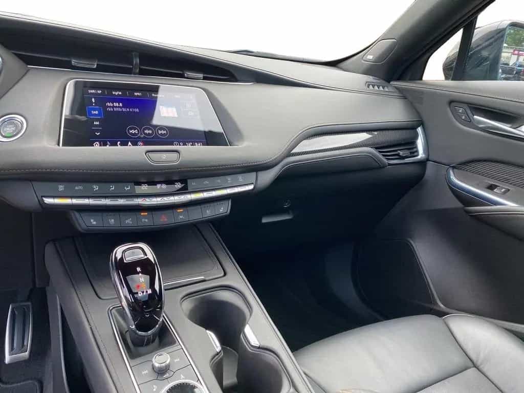 Cadillac XT4 2.0 T Sport AWD Dig.Cockpit HUD LED Shz. BT 08/2023-photo-16