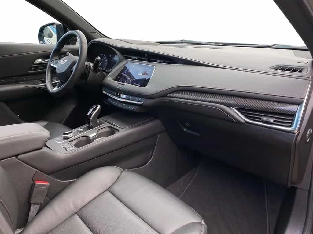 Cadillac XT4 2.0 T Sport AWD Dig.Cockpit HUD LED Shz. BT 08/2023-photo-17