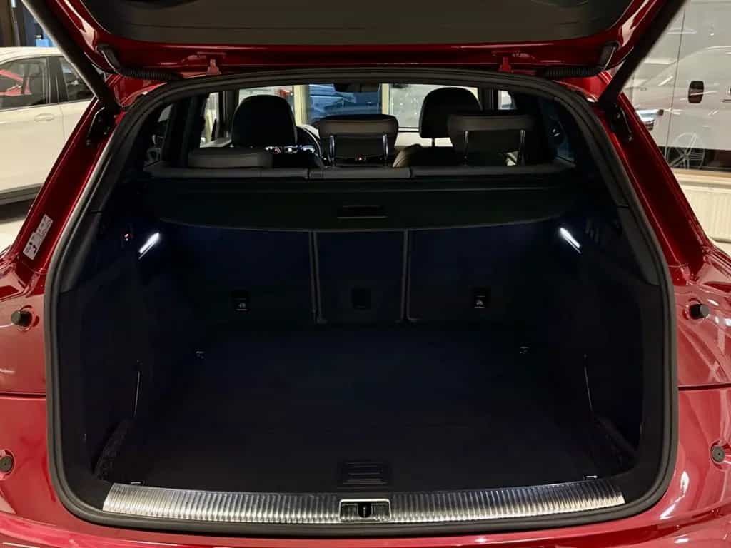 Audi SQ5 3.0 TFSI QUATTRO AHK LEDER NAVI B&O MATRIX 02/2018-photo-14