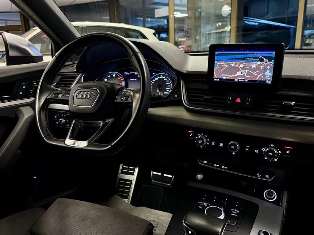 Audi SQ5 3.0 TFSI QUATTRO AHK LEDER NAVI B&O MATRIX 02/2018-photo-25