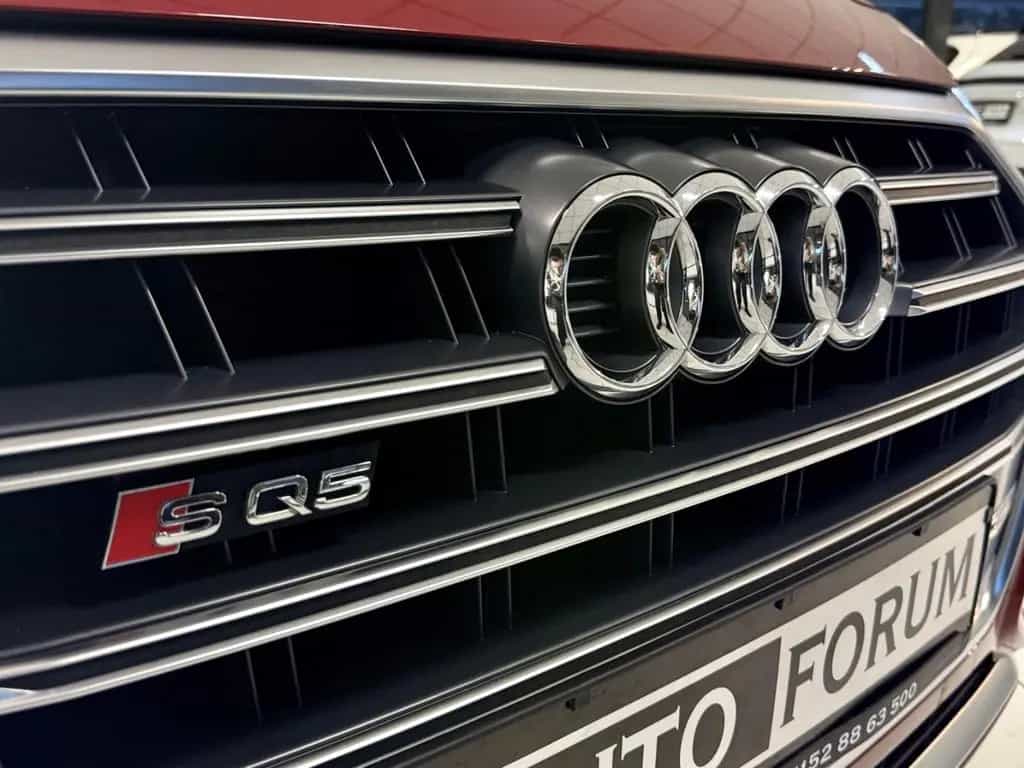 Audi SQ5 3.0 TFSI QUATTRO AHK LEDER NAVI B&O MATRIX 02/2018-photo-4