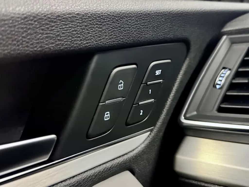 Audi SQ5 3.0 TFSI QUATTRO AHK LEDER NAVI B&O MATRIX 02/2018-photo-43