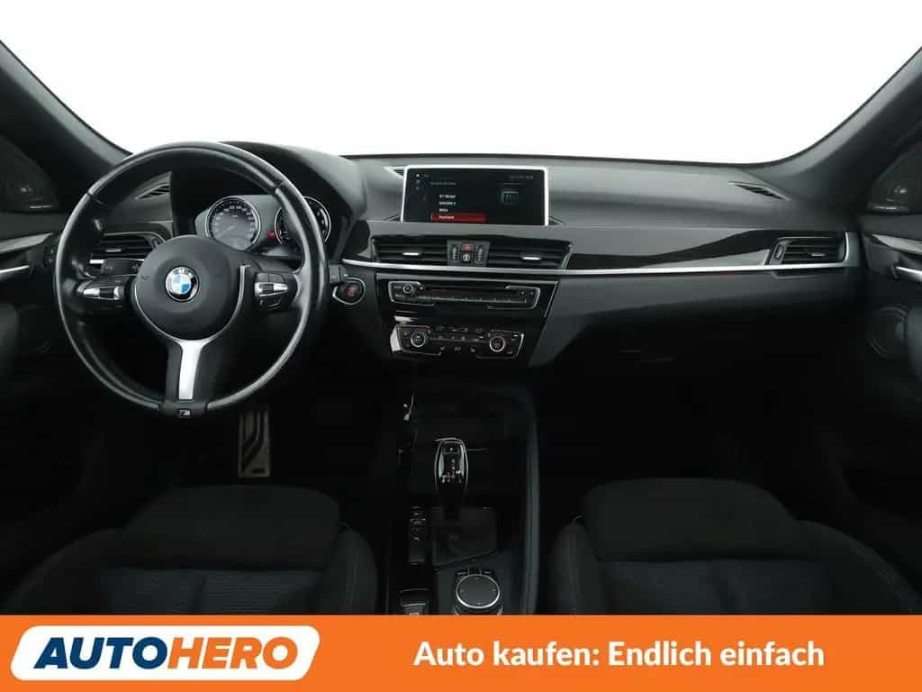 BMW X1 sDrive 20i M Sport Aut.*NAVI*LED*HUD*PANO*H&K 01/2019-photo-10
