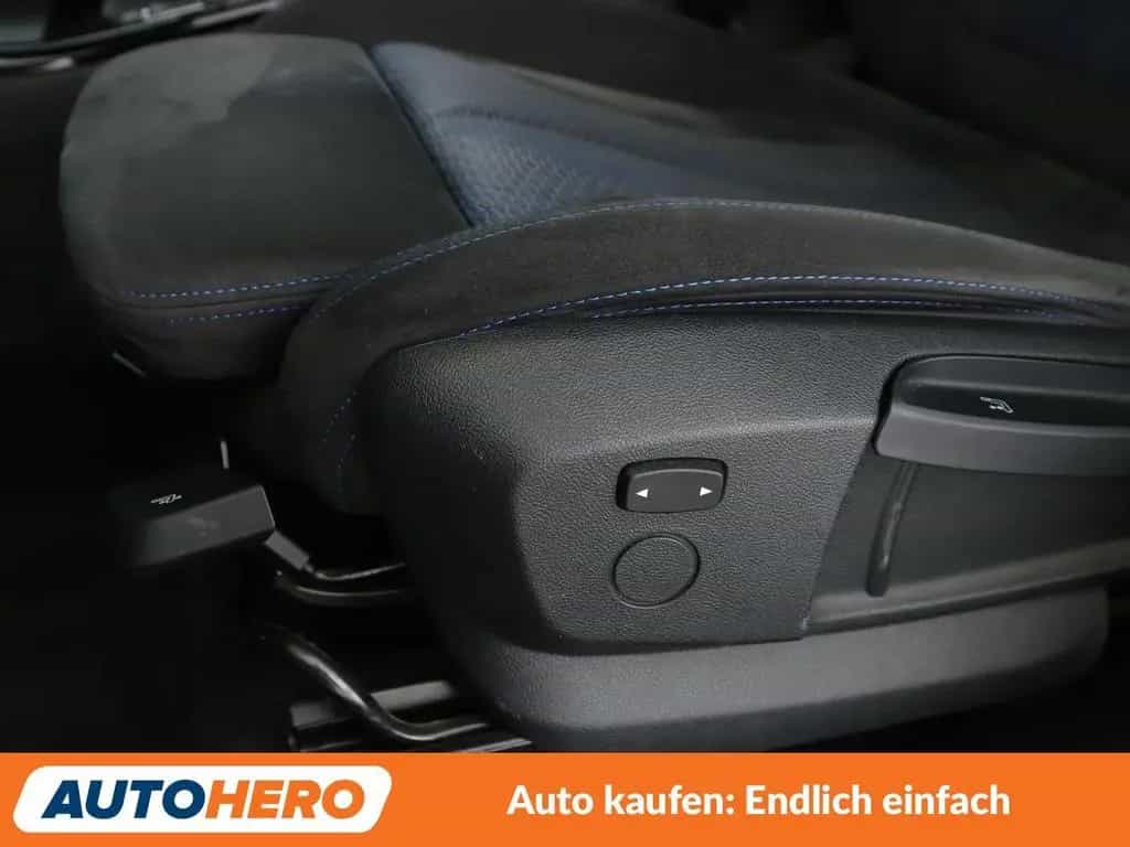 BMW X1 sDrive 20i M Sport Aut.*NAVI*LED*HUD*PANO*H&K 01/2019-photo-25