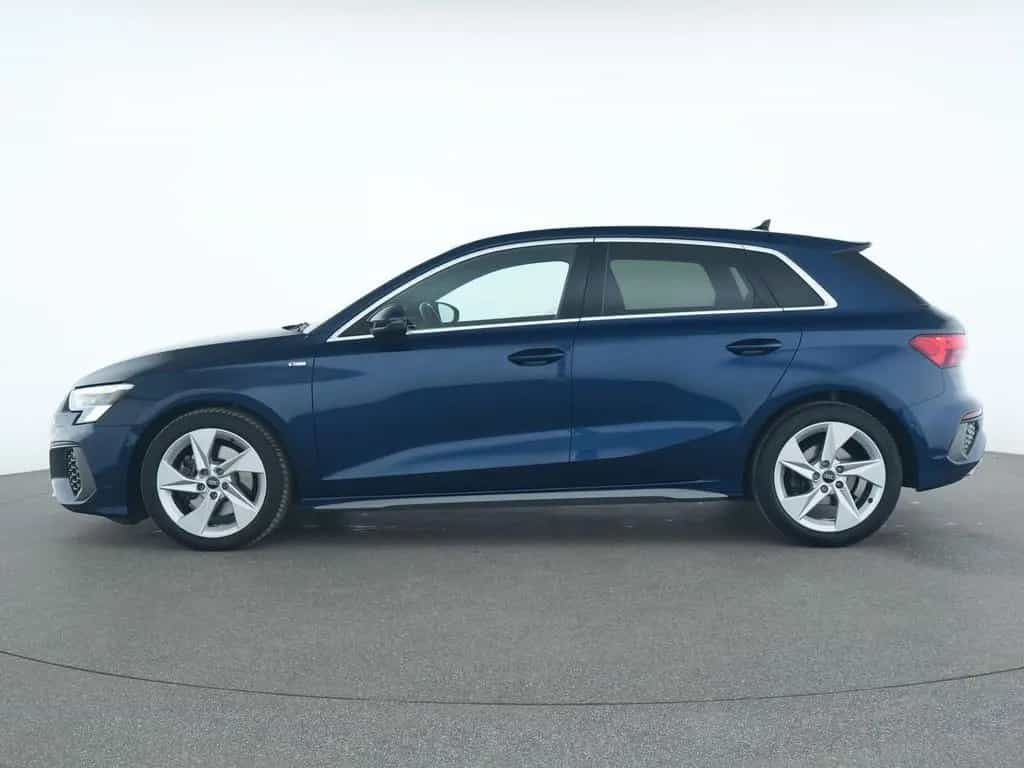Audi A3 S-Line quattro Parklenkassist|Nav|Tempo|Matri 11/2021-photo-9