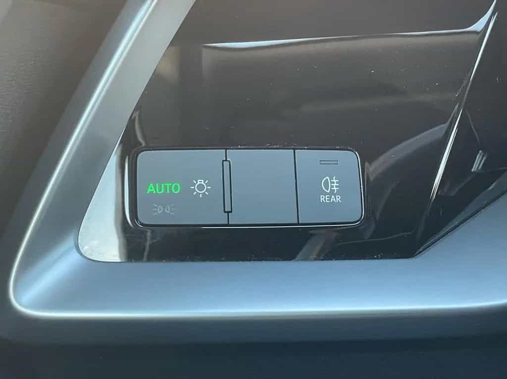 Audi A3 SB 35 TDI S-Tr. ACC DAB Lane LED Navi ViCo 12/2021-photo-13