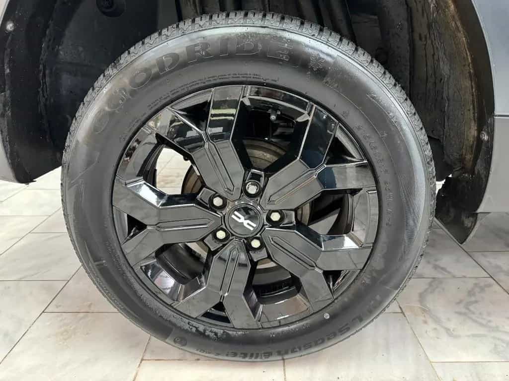 Dacia Duster Mat Edition 360° Kamera 8x bereift 07/2023-photo-19