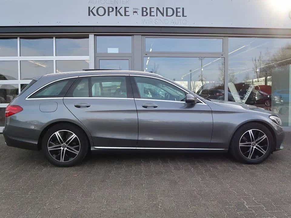Mercedes-Benz C-Class 220 d T-Modell Avantgarde*Vollausstattung*Sche 06/2018-photo-5