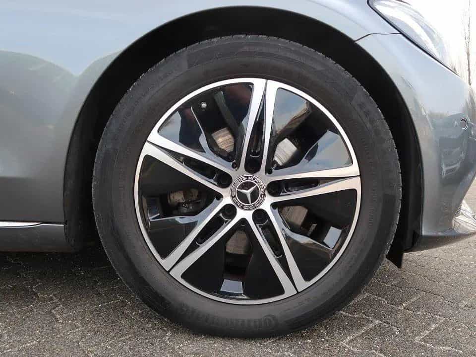 Mercedes-Benz C-Class 220 d T-Modell Avantgarde*Vollausstattung*Sche 06/2018-photo-8