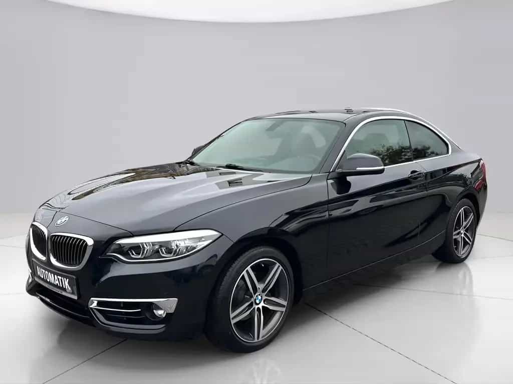 BMW 2 Series i Coupe*M* Luxury Line*Automatik*SHZ*1.Hand* 07/2019-photo-0