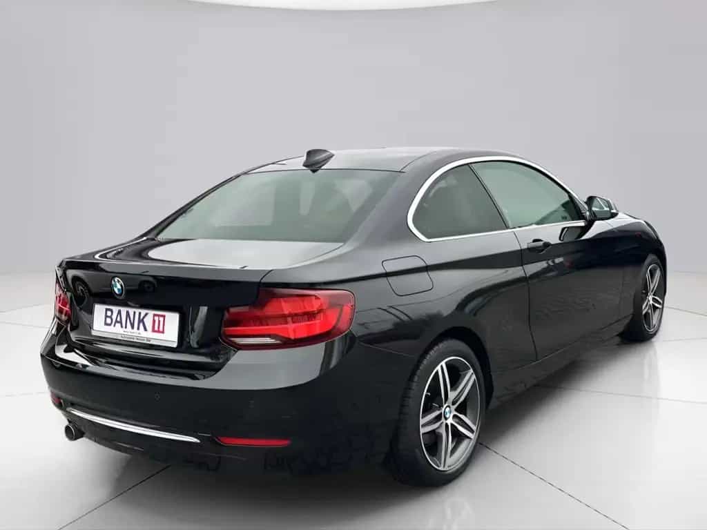 BMW 2 Series i Coupe*M* Luxury Line*Automatik*SHZ*1.Hand* 07/2019-photo-4