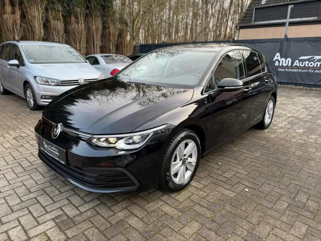 Volkswagen Golf VIII Lim. Life*Navi/Pano/IQ-Light/Kam/SHZ* 08/2020-photo-3